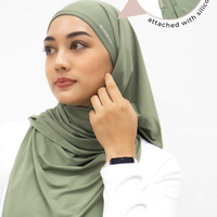 Sports Hijabs GLOWco Exclusive Air Mesh Instant Tri Scarf (With Inner) in Basil Green