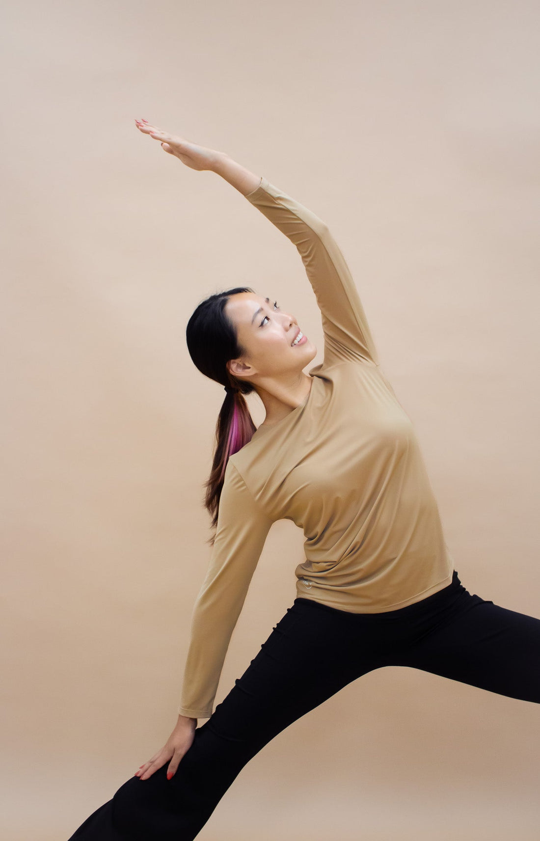 Innerwear GLOWco Exclusive AirLite InnerGlow Crew Neck Top in Tan