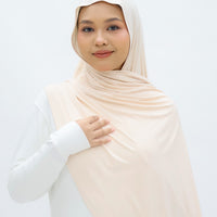 Everyday Hijabs GLOWco Exclusive Bamboo Lazy Shawl in Soft Peach