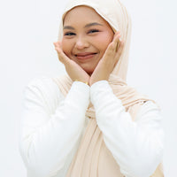 Everyday Hijabs GLOWco Exclusive Bamboo Shawl (with inner) in Soft Peach