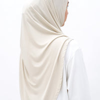 Everyday Hijabs GLOWco Exclusive Bamboo Slip-on Maxi in Oyster