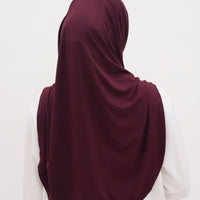 Everyday Hijabs GLOWco Exclusive Bamboo Slip-on Maxi in Plum