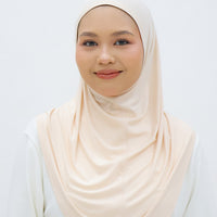 Everyday Hijabs GLOWco Exclusive Bamboo Slip-on Maxi in Soft Peach