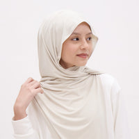 Everyday Hijabs GLOWco Exclusive Bamboo Tri Scarf (with inner) in Oyster
