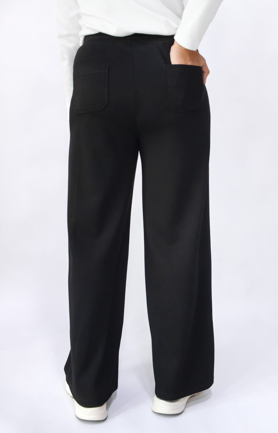 Bottoms GLOWco Exclusive Cloud Cosy Lounge Pants in Black