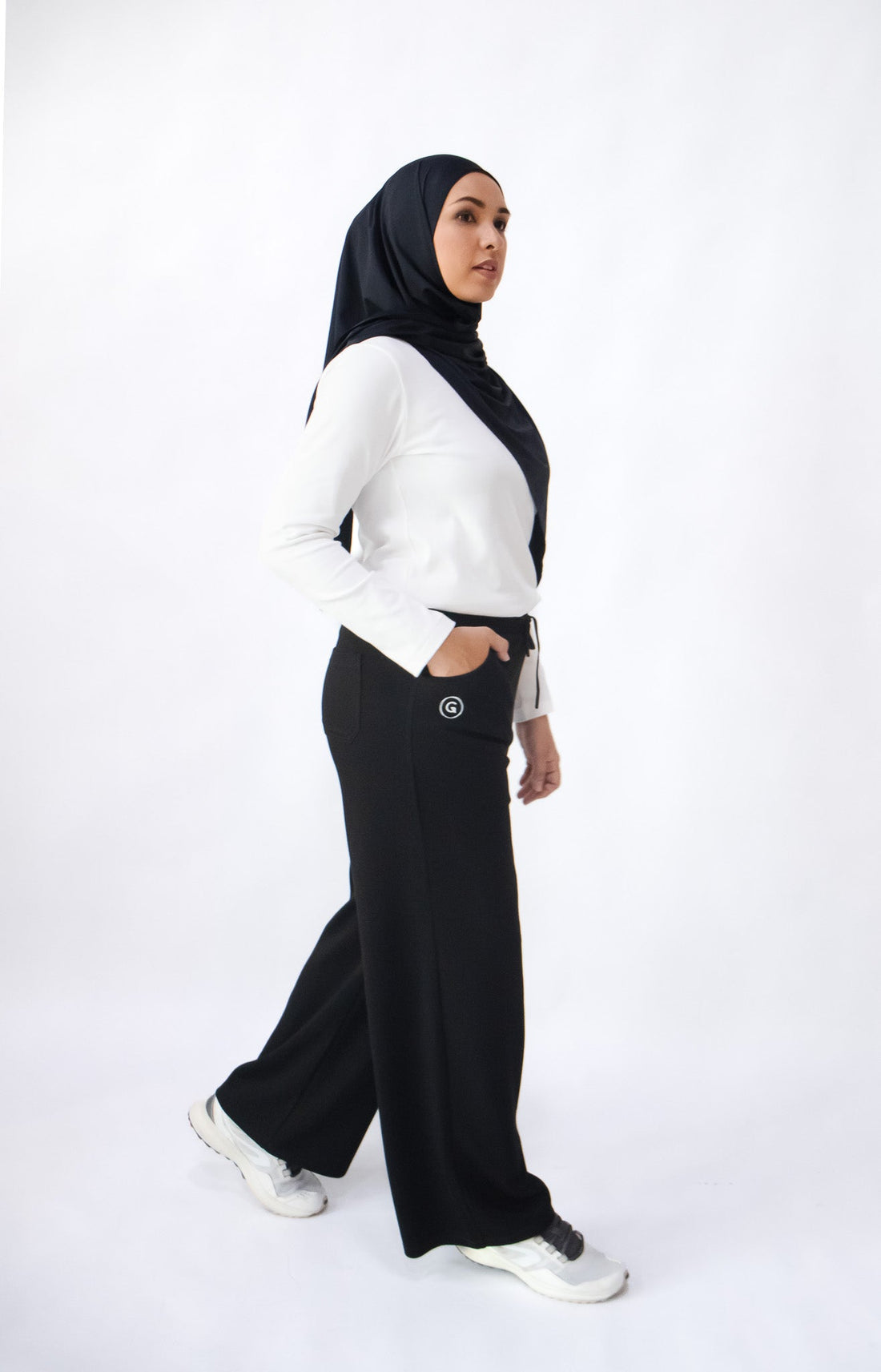 Bottoms GLOWco Exclusive Cloud Cosy Lounge Pants in Black