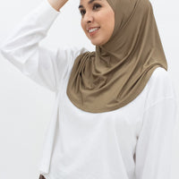 Sports Hijabs GLOWco Exclusive Instant Mini in Cocoa Brown