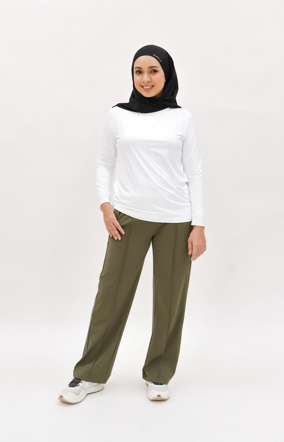 Bottoms GLOWco Exclusive Loose Pants 2.0 in Army Green