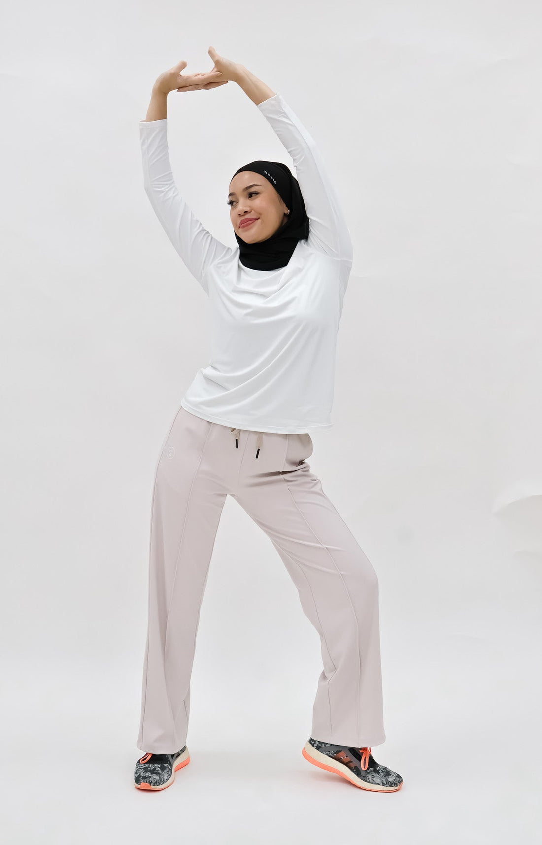 Bottoms GLOWco Exclusive Loose Pants 2.0 in Pearl