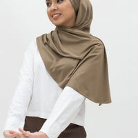 Sports Hijabs GLOWco Exclusive Tie Back MAXI Shawl in Cocoa Brown