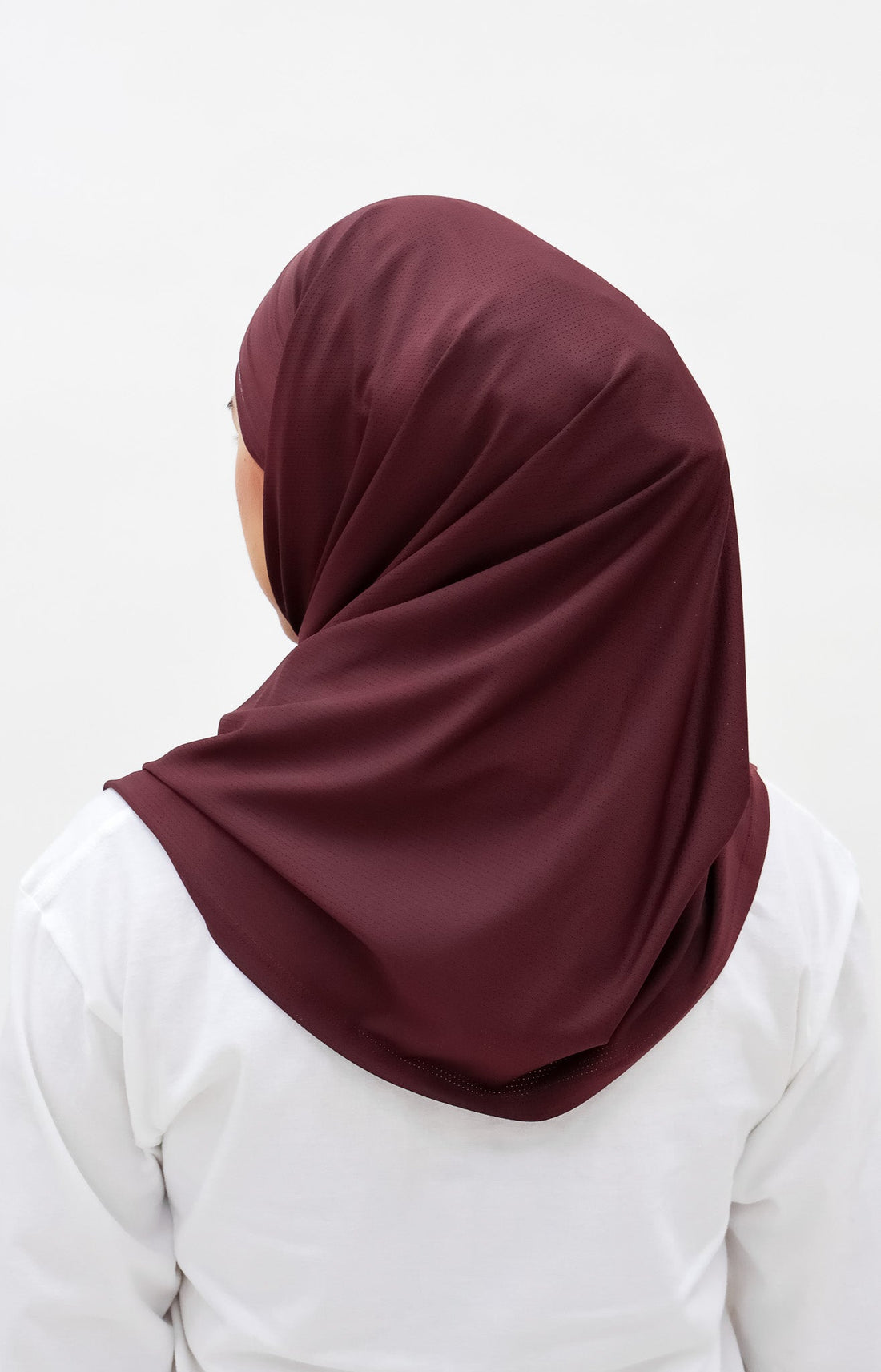 Sports Hijabs GLOWco Exclusive Tie Back MAXI Shawl in Deep Red