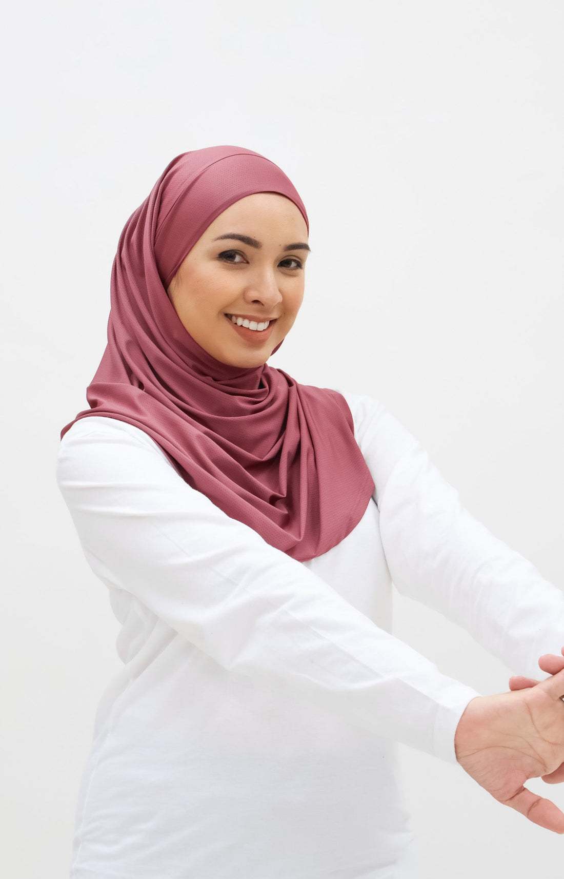 Sports Hijabs GLOWco Exclusive Tie Back MAXI Shawl in Wild Berry