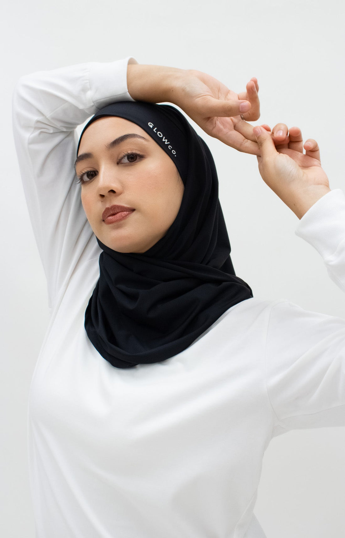 Sports Hijabs GLOWco Exclusive Tie Back Regular Shawl in Black