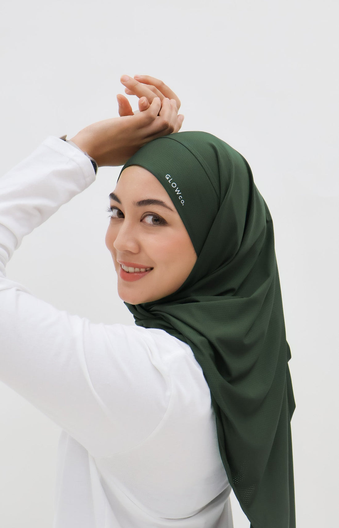 Sports Hijabs GLOWco Exclusive Tie Back Regular Shawl in Deep Forest