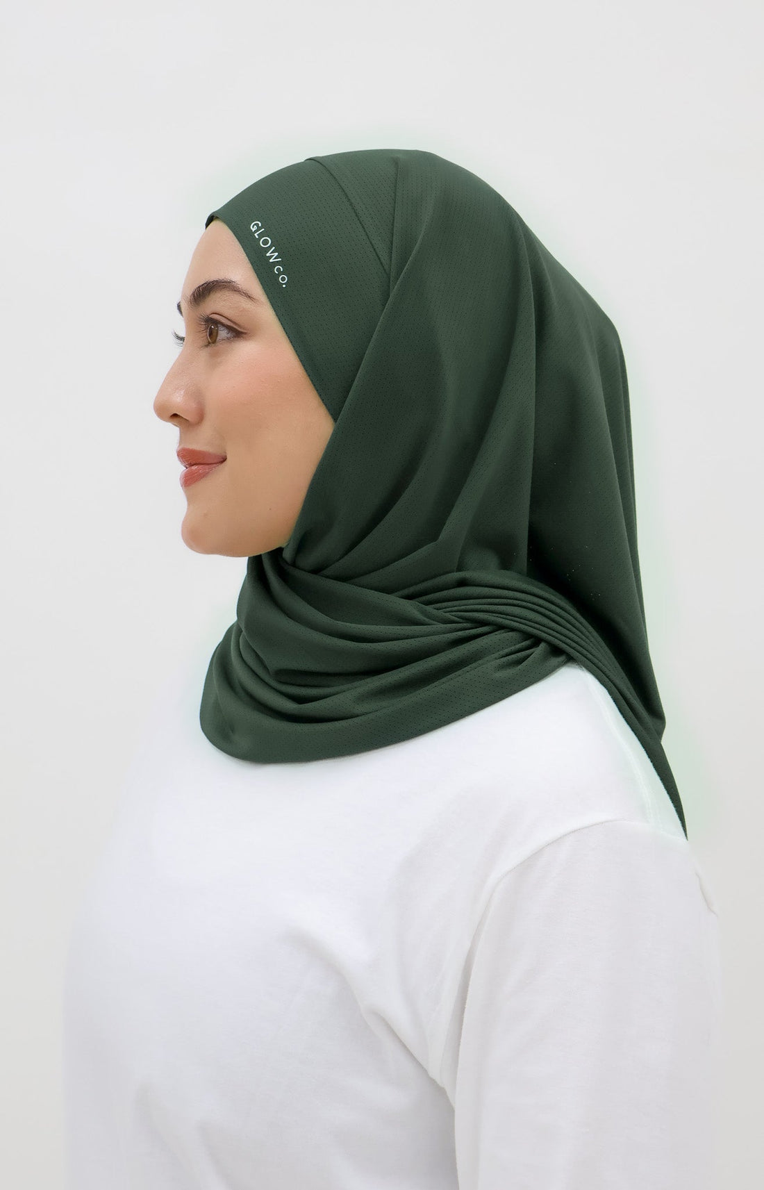 Sports Hijabs GLOWco Exclusive Tie Back Regular Shawl in Deep Forest