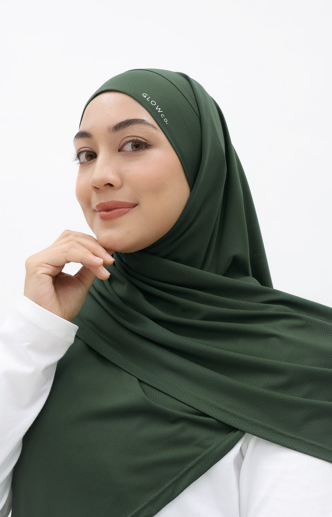 Sports Hijabs GLOWco Exclusive Tie Back Regular Shawl in Deep Forest