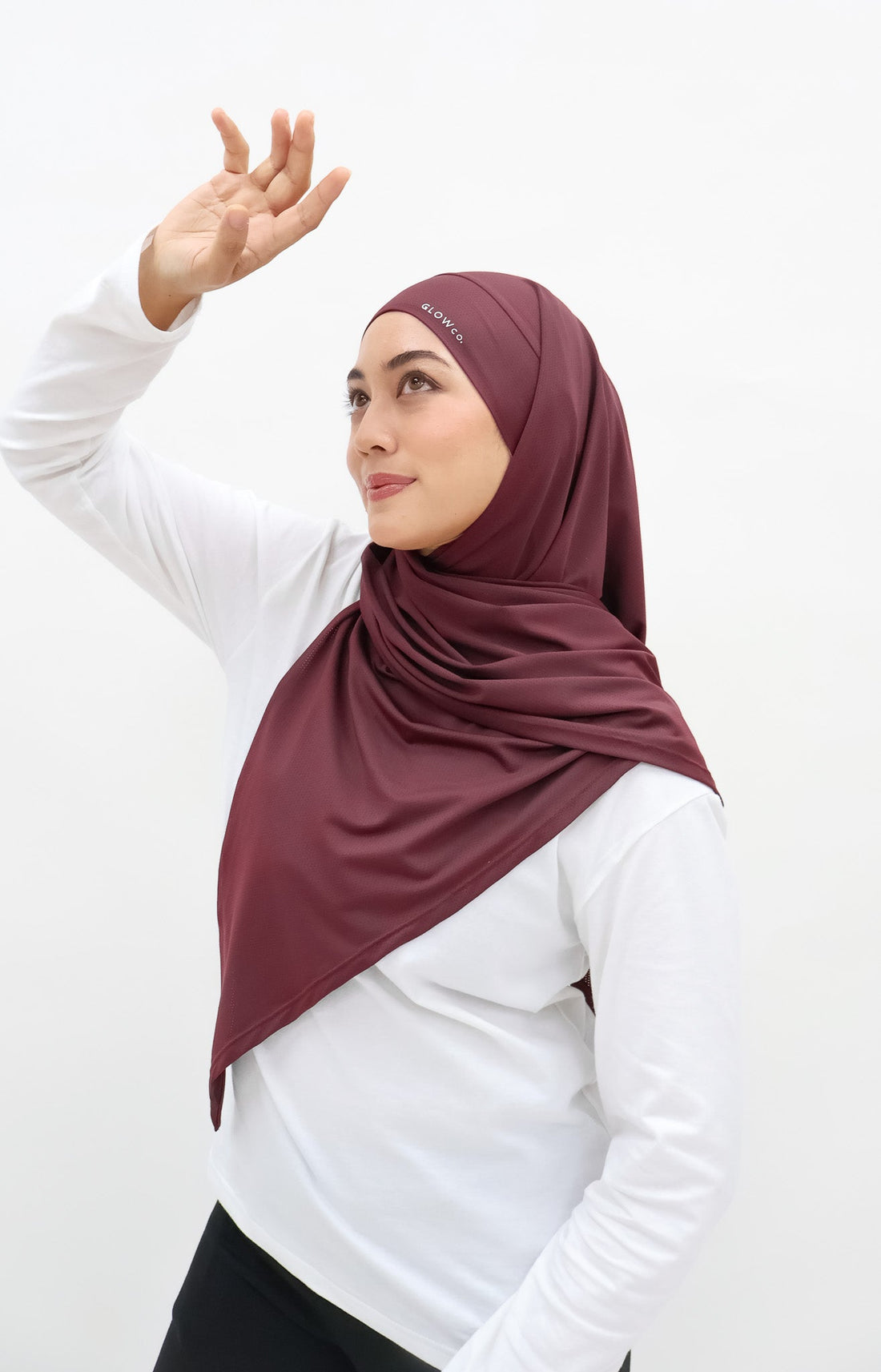 Sports Hijabs GLOWco Exclusive Tie Back Regular Shawl in Deep Red