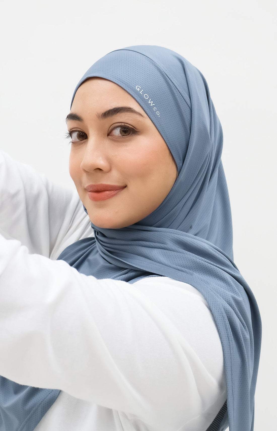 Sports Hijabs GLOWco Exclusive Tie Back Regular Shawl in Misty Blue