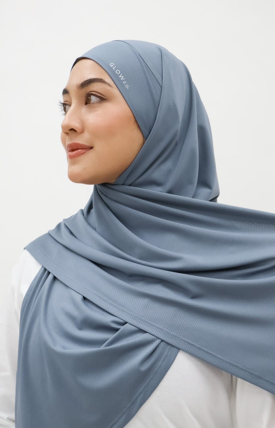 Sports Hijabs GLOWco Exclusive Tie Back Regular Shawl in Misty Blue