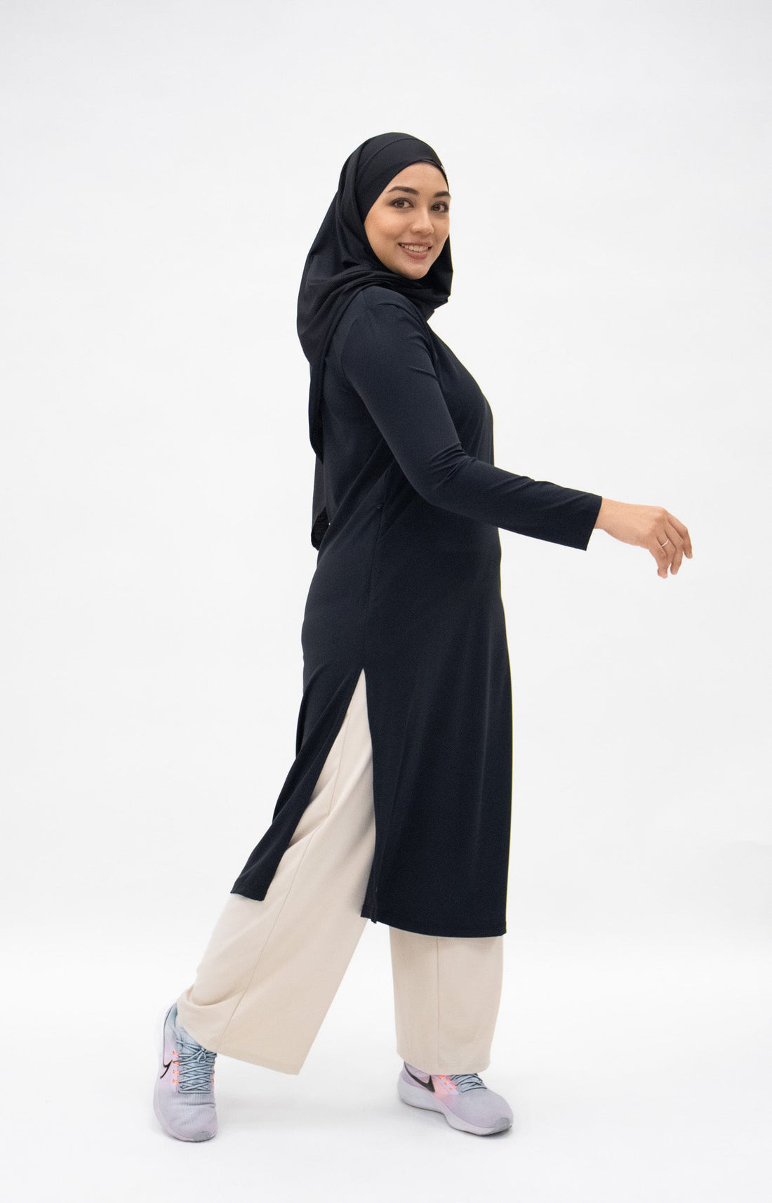 Tops GLOWco Exclusive Ultra Light Active Long Tunic in Kohl