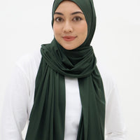 Sports Hijabs GLOWco Exclusive Wrap Shawl in Deep Forest