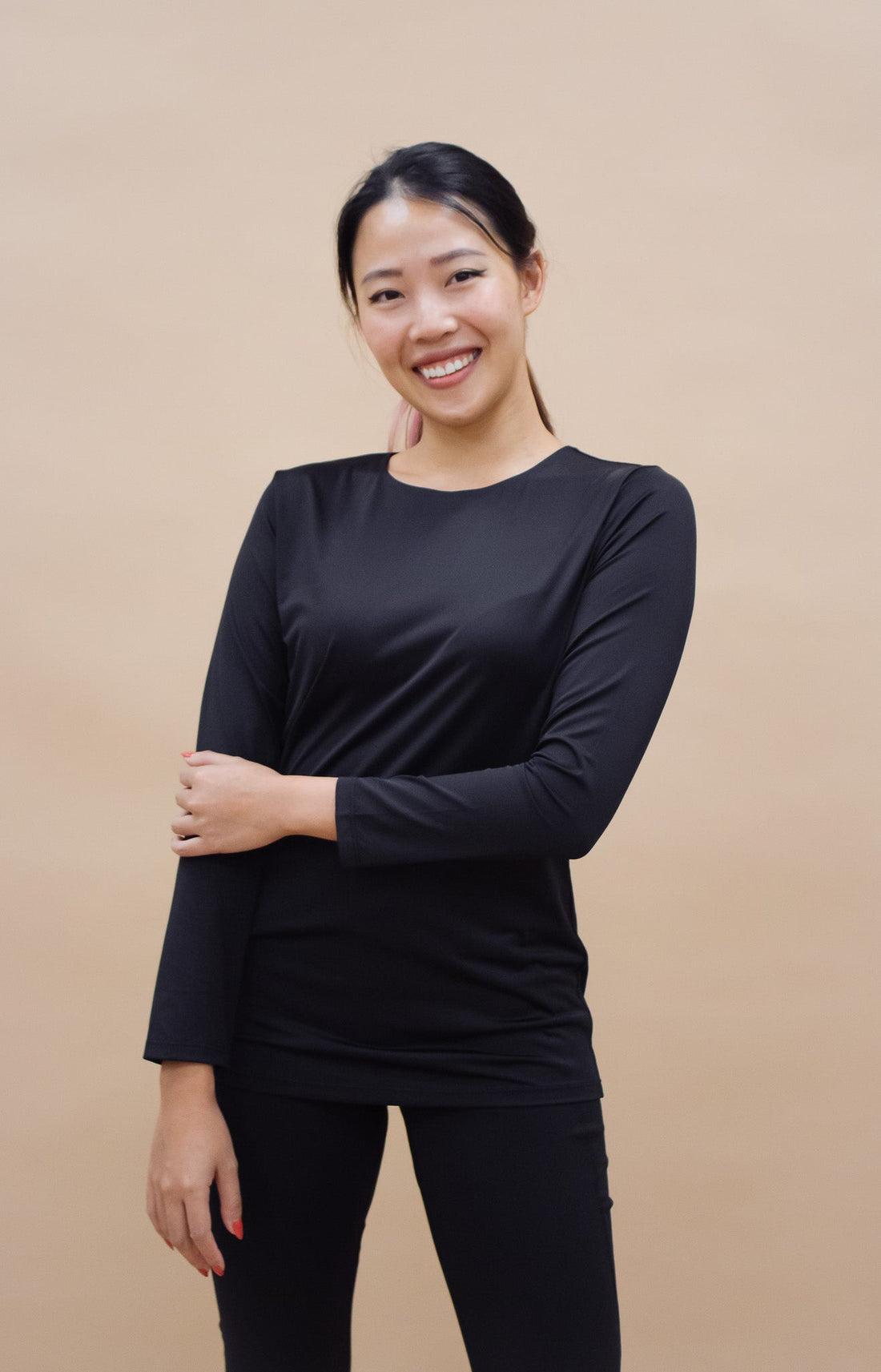 Innerwear GLOWco Exclusive AirLite InnerGlow Crew Neck Top