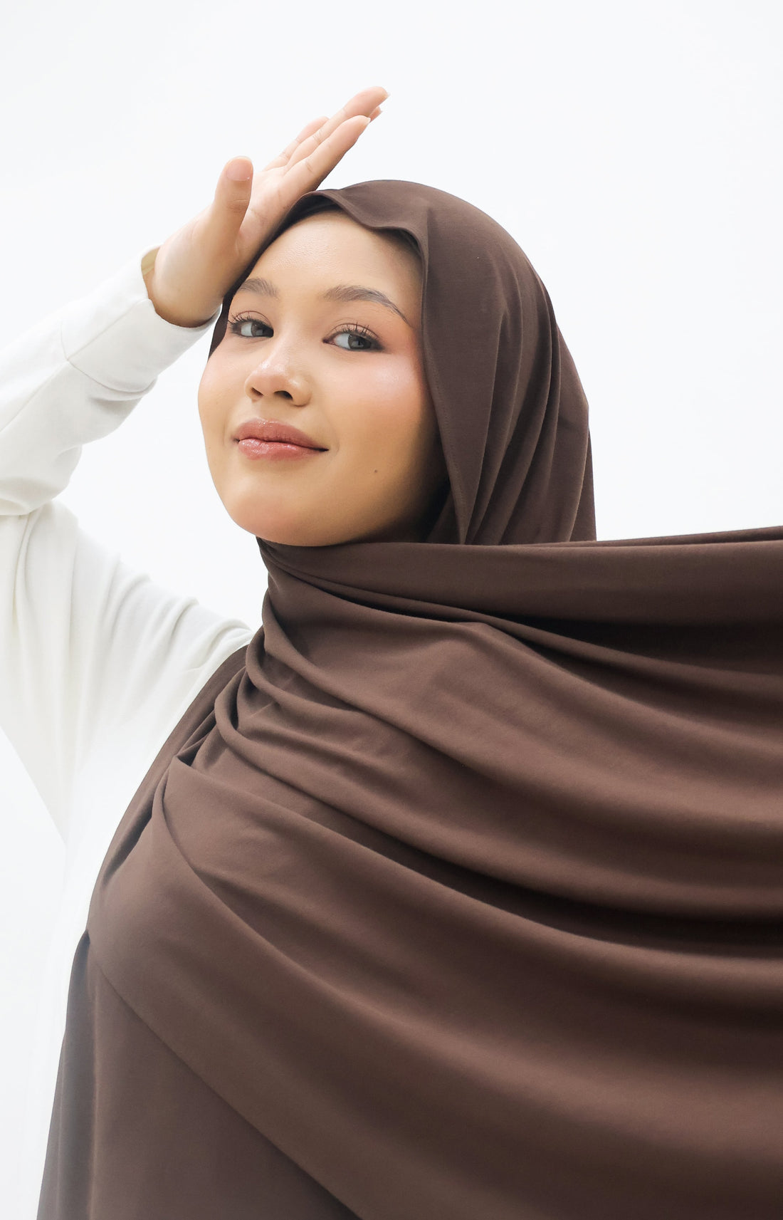 Everyday Hijabs GLOWco Exclusive Bamboo Lazy Shawl in Oak