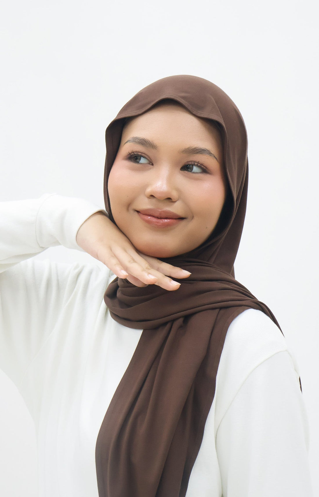 Everyday Hijabs GLOWco Exclusive Bamboo Lazy Shawl in Oak