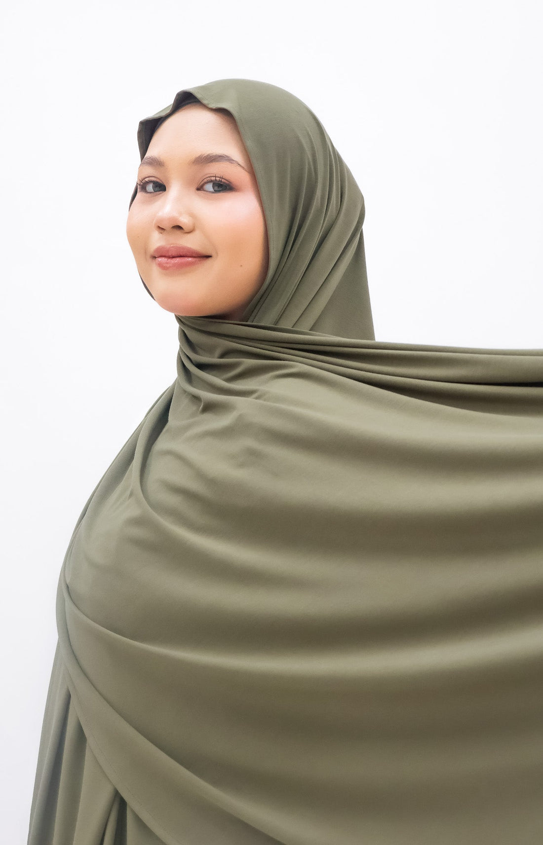 Everyday Hijabs GLOWco Exclusive Bamboo Lazy Shawl in Olive