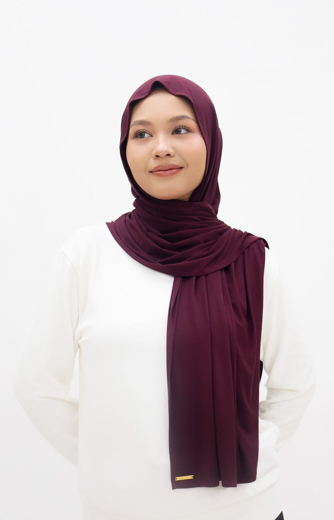 Everyday Hijabs GLOWco Exclusive Bamboo Lazy Shawl in Plum