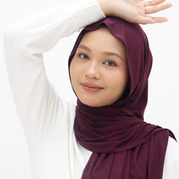 Everyday Hijabs GLOWco Exclusive Bamboo Lazy Shawl in Plum