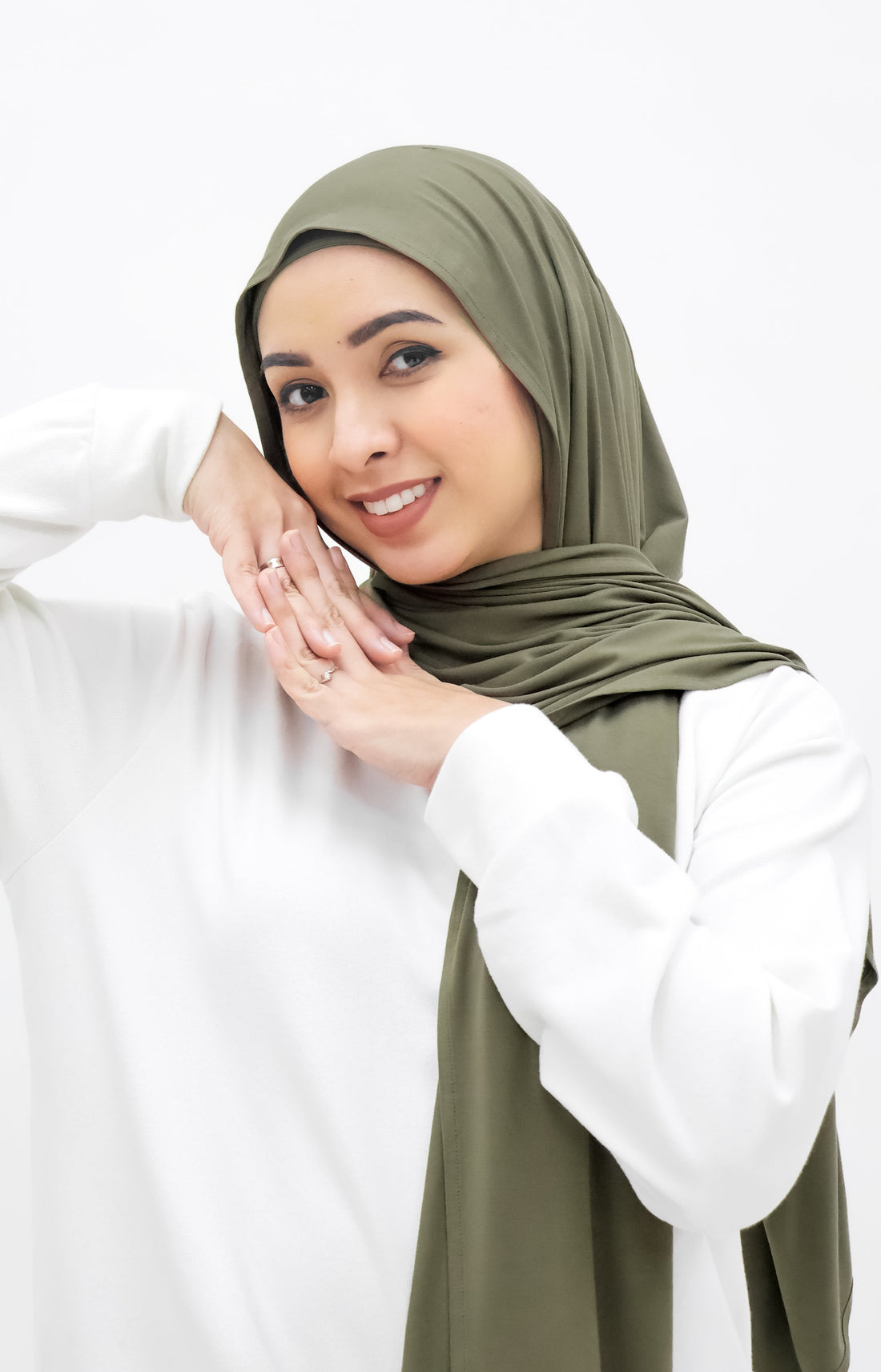 Everyday Hijabs GLOWco Exclusive Bamboo Shawl (with inner)