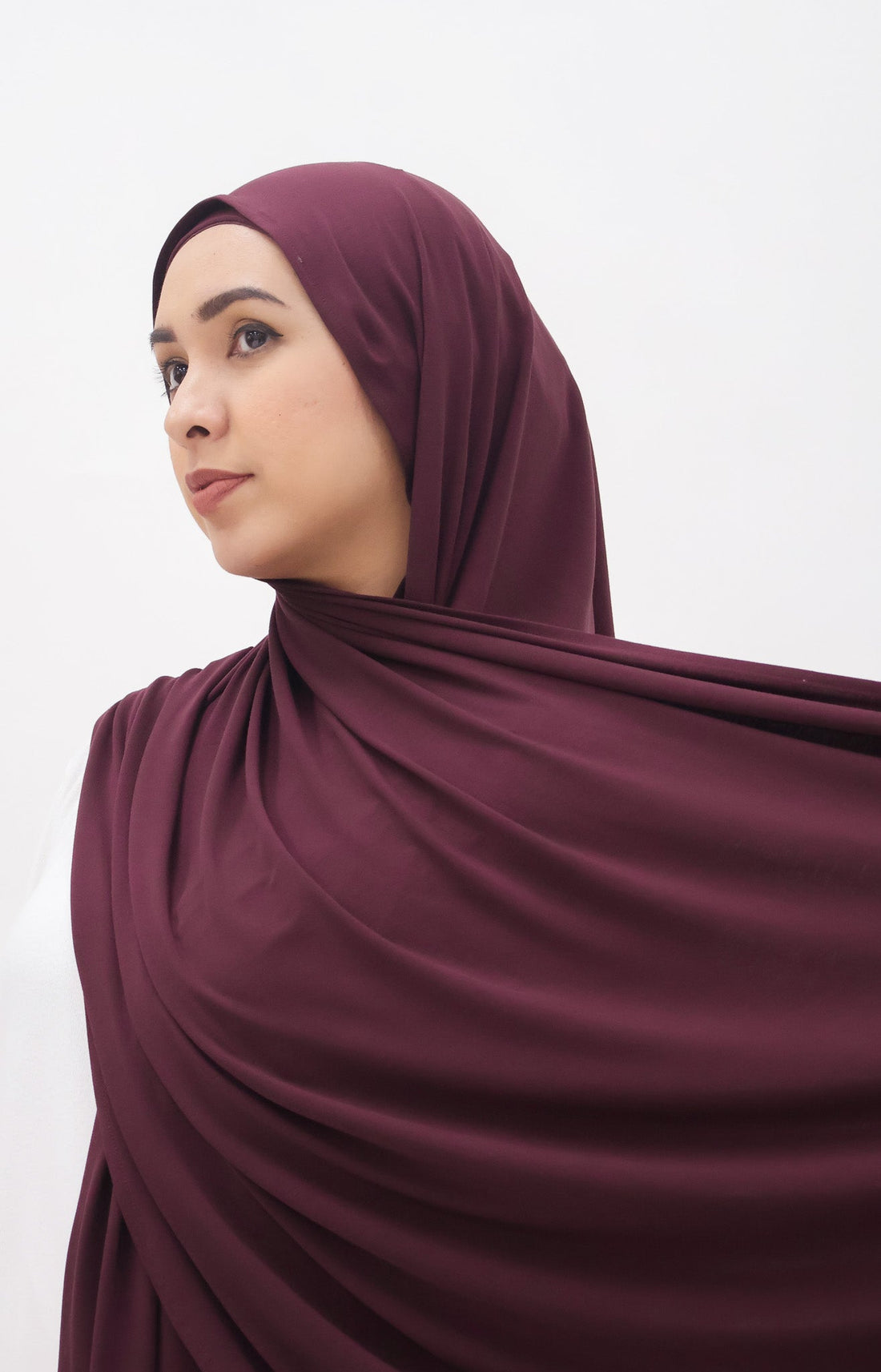 Everyday Hijabs GLOWco Exclusive Bamboo Shawl (with inner) in Plum