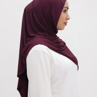 Everyday Hijabs GLOWco Exclusive Bamboo Shawl (with inner) in Plum