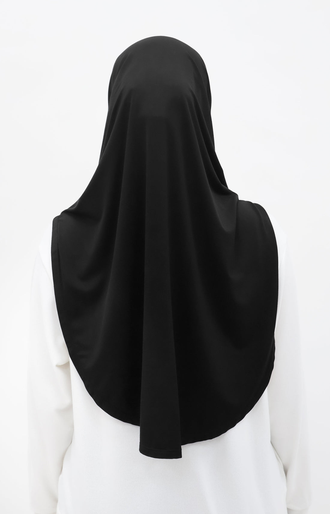 Everyday Hijabs GLOWco Exclusive Bamboo Slip-on Maxi in Black