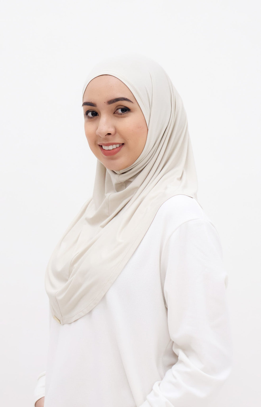 Everyday Hijabs GLOWco Exclusive Bamboo Slip-on Maxi in Oyster