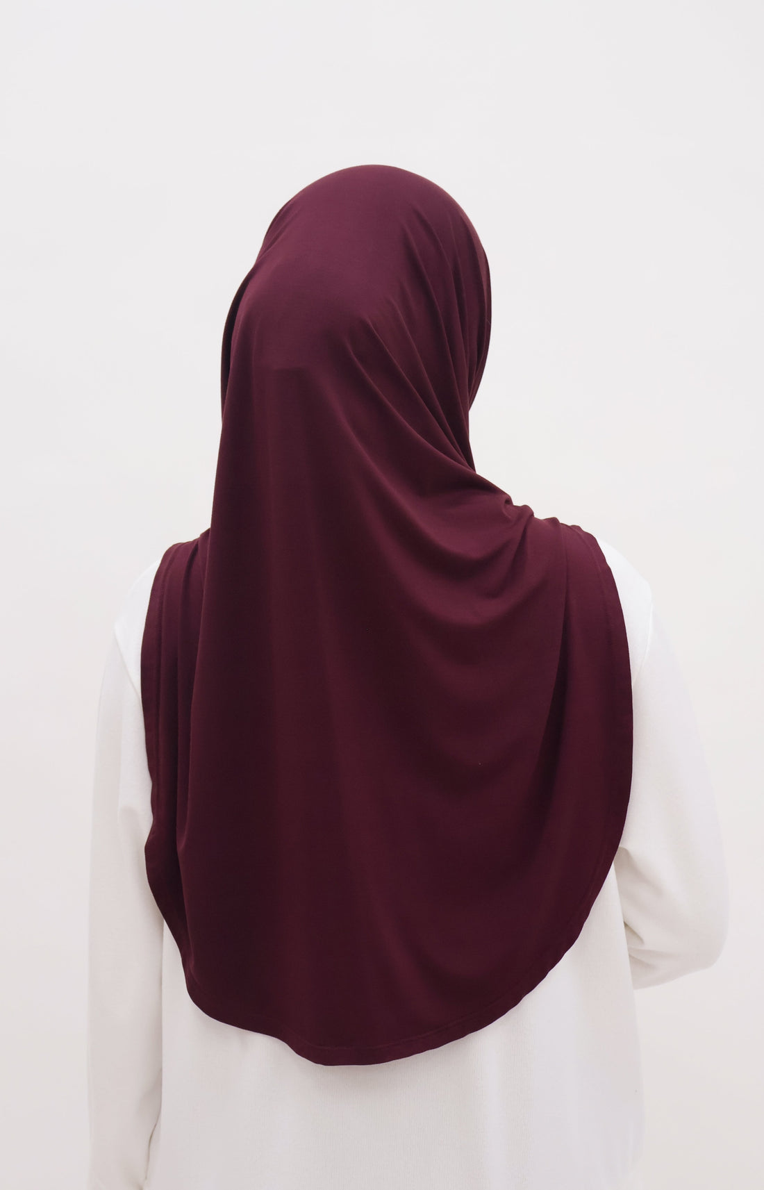Everyday Hijabs GLOWco Exclusive Bamboo Slip-on Maxi in Plum