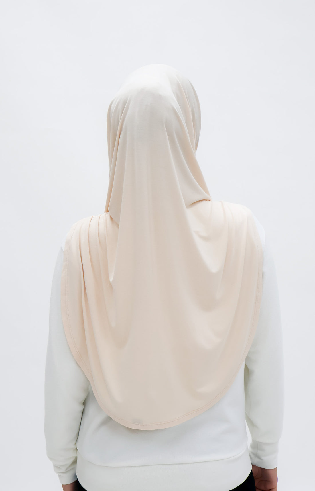 Everyday Hijabs GLOWco Exclusive Bamboo Slip-on Maxi in Soft Peach