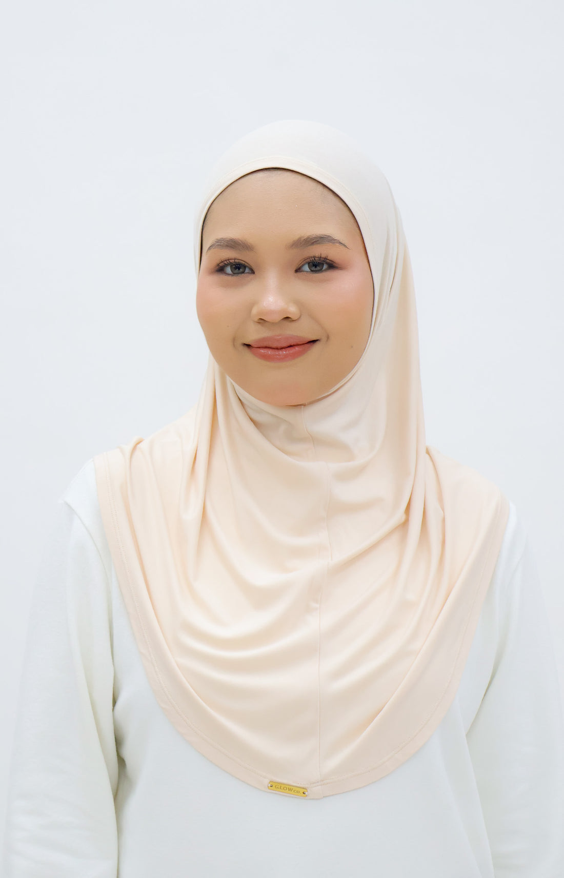 Everyday Hijabs GLOWco Exclusive Bamboo Slip-on Maxi in Soft Peach