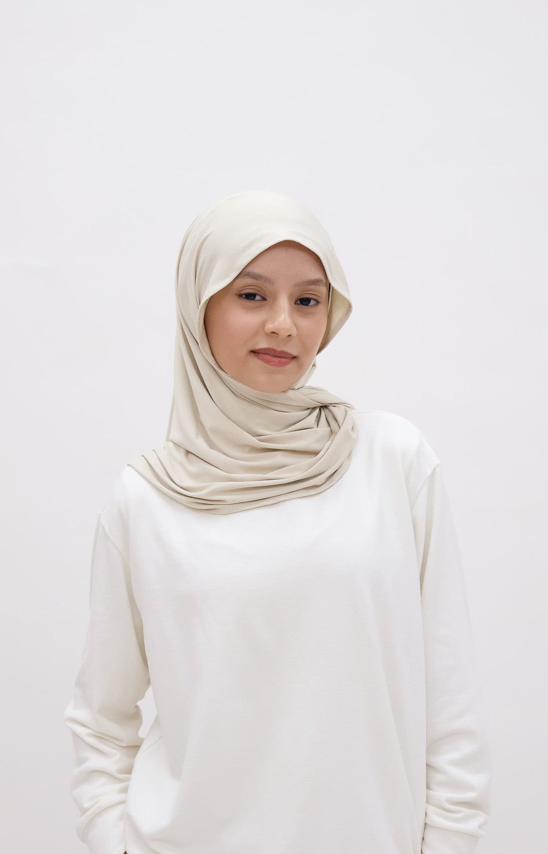 Everyday Hijabs GLOWco Exclusive Bamboo Tri Scarf (with inner) in Oyster