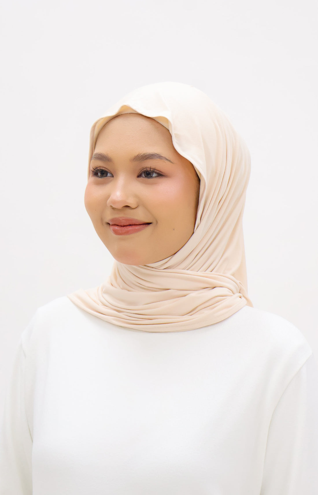 Everyday Hijabs GLOWco Exclusive Bamboo Tri Scarf (with inner) in Soft Peach