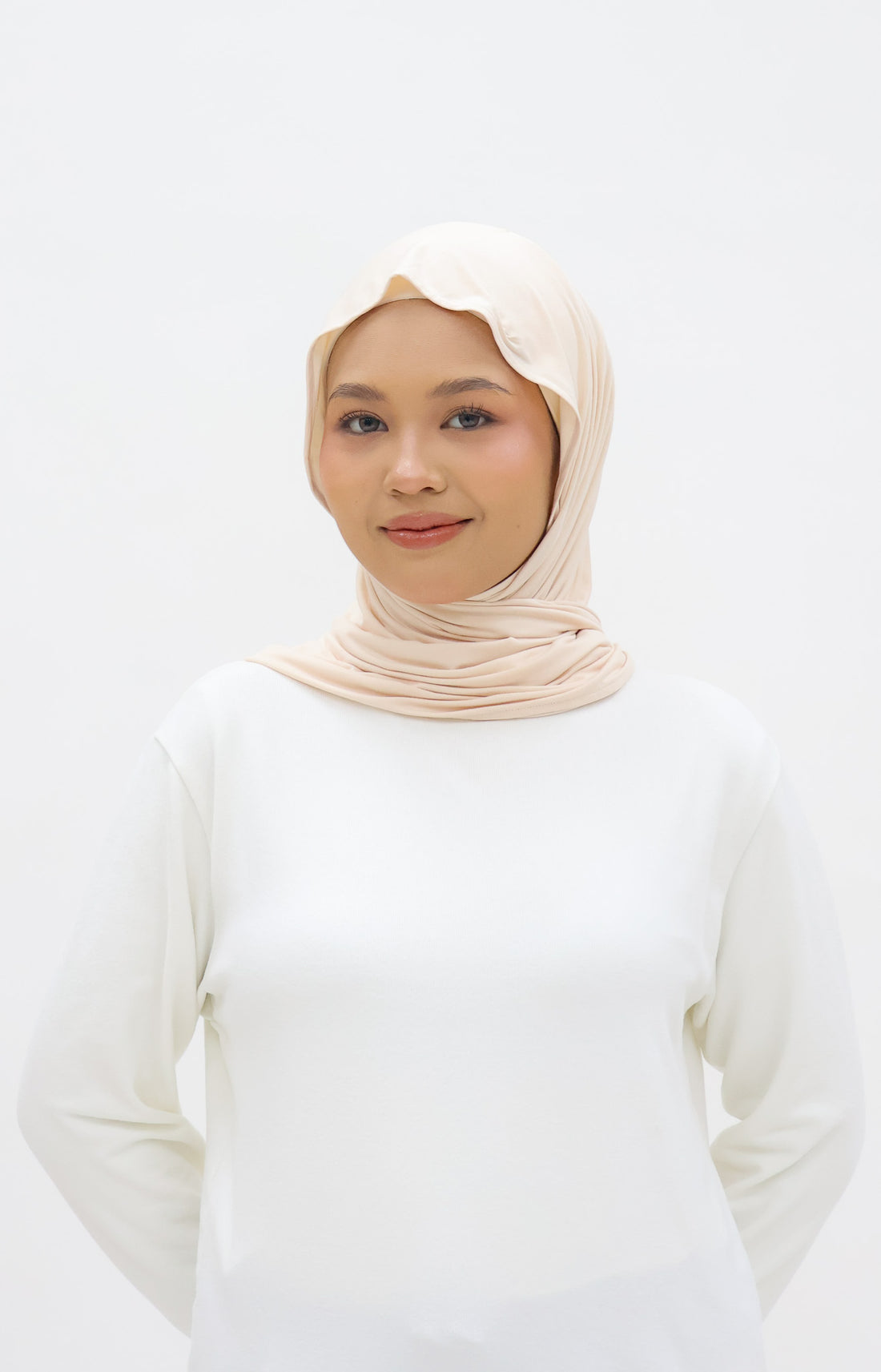 Everyday Hijabs GLOWco Exclusive Bamboo Tri Scarf (with inner) in Soft Peach