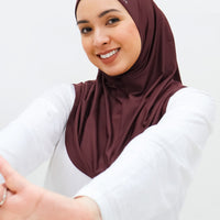 Sports Hijabs GLOWco Exclusive Instant Mini in Deep Red
