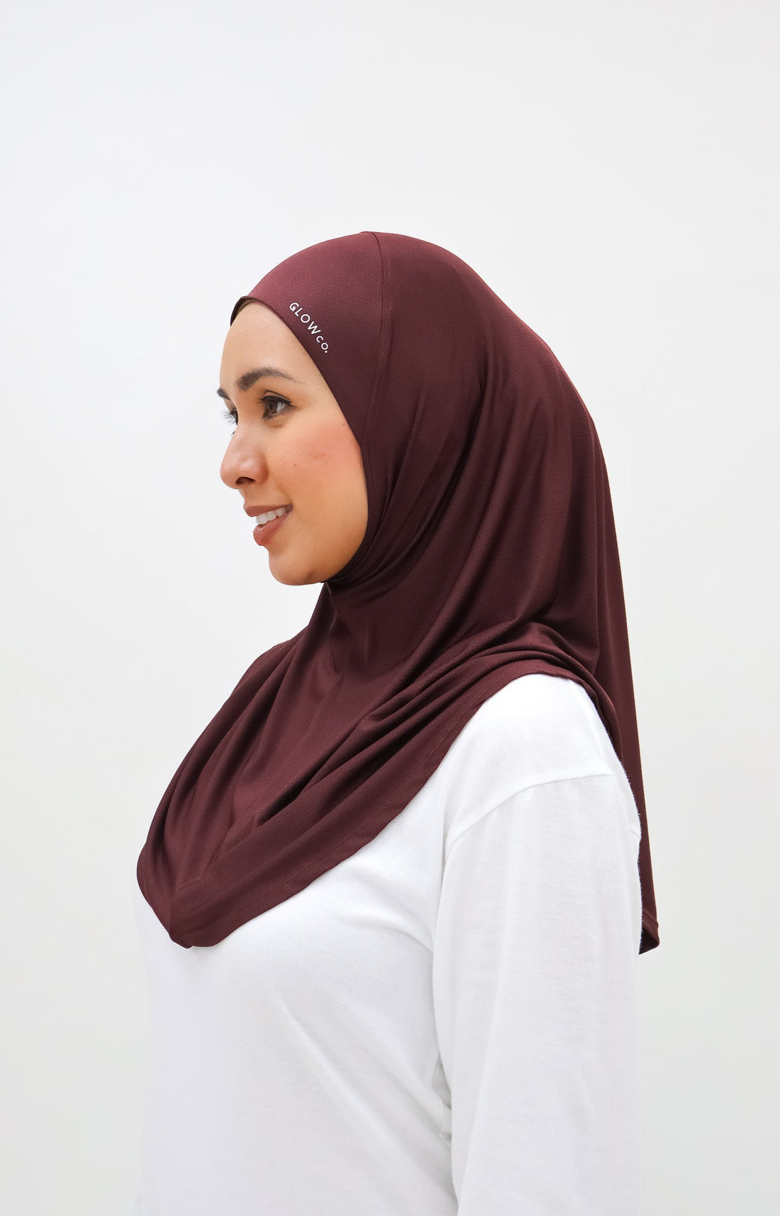 Sports Hijabs GLOWco Exclusive Instant Mini in Deep Red