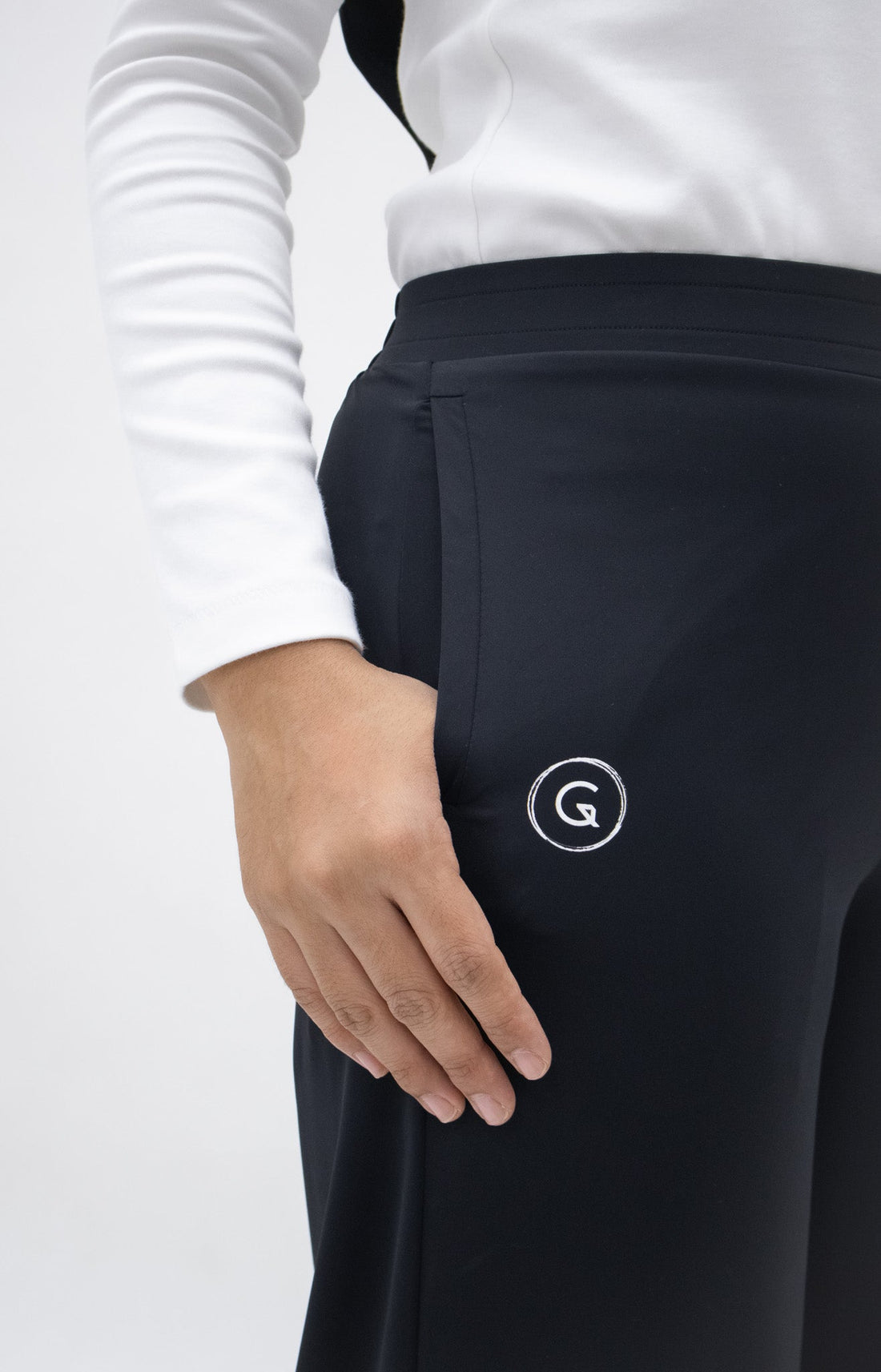 Bottoms GLOWco Exclusive Relaxed Fit Wide Leg Pants in Raven