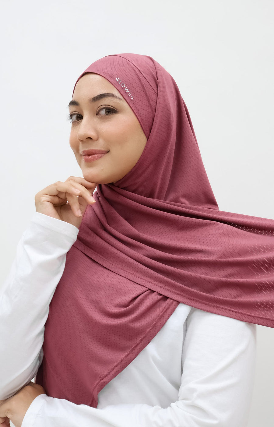 Sports Hijabs GLOWco Exclusive Tie Back Regular Shawl in Wild Berry