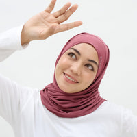 Sports Hijabs GLOWco Exclusive Tie Back Regular Shawl in Wild Berry