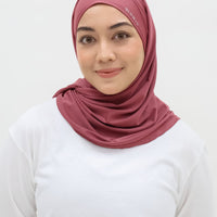 Sports Hijabs GLOWco Exclusive Tie Back Regular Shawl in Wild Berry