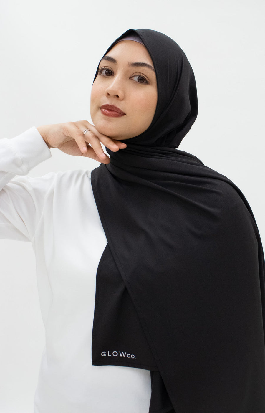 Sports Hijabs GLOWco Exclusive Wrap Shawl in Black