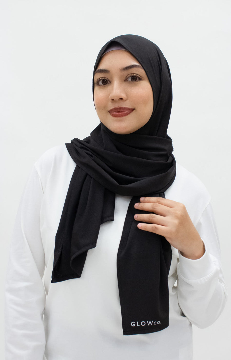 Sports Hijabs GLOWco Exclusive Wrap Shawl in Black